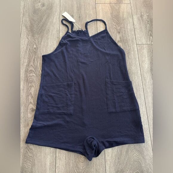 Luvamia woman’s Navy Blue romper - Picture 1 of 4